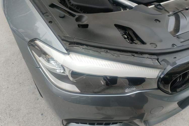 Used BMW 5 Series 2020 525i M Sport Package Right Front Headlight