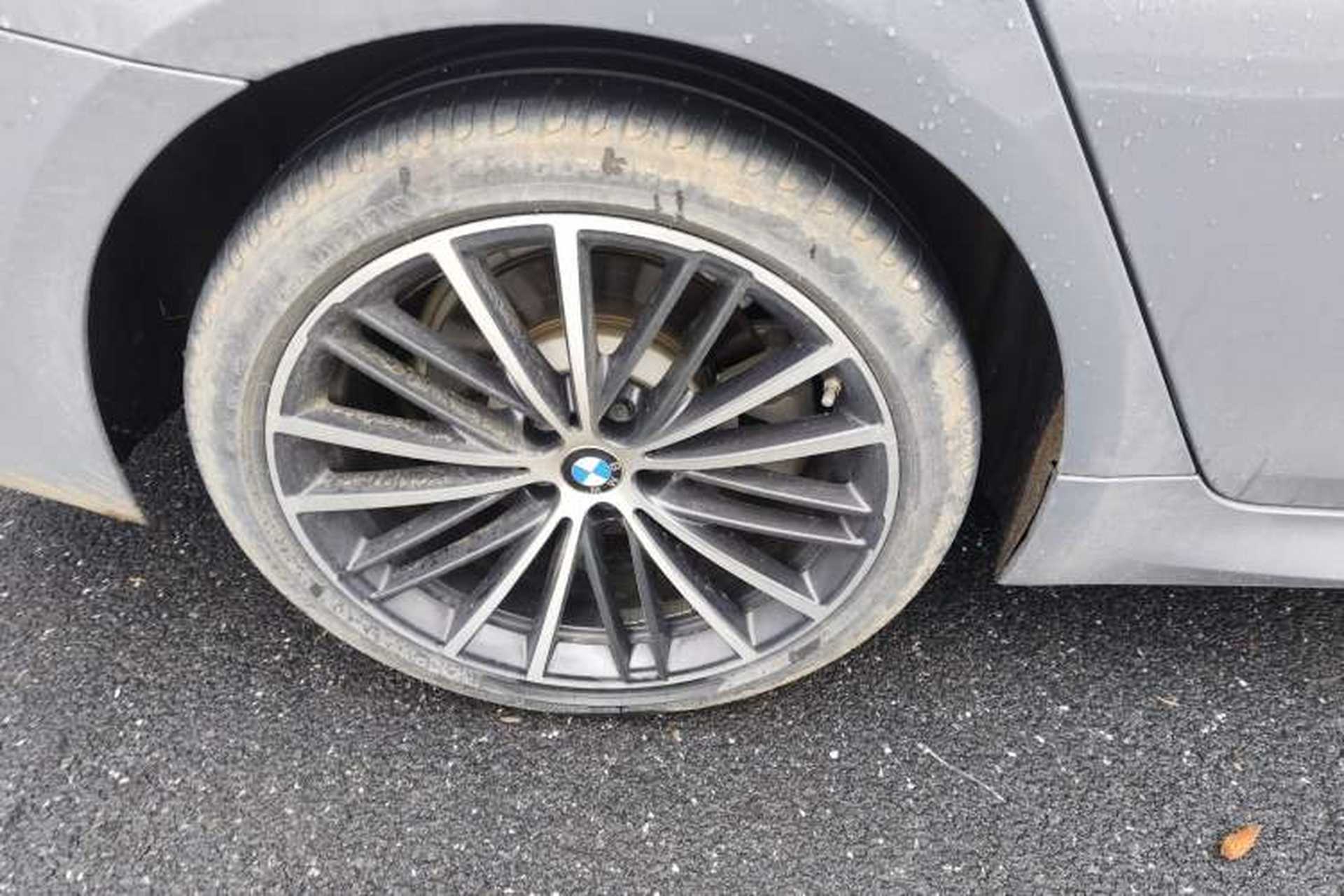 Used BMW 5 Series 2020 530Li Luxury Edition M Sport Package Right Rear Wheel Hub
