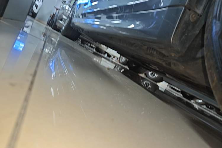 Used BMW 5 Series 2020 525i M Sport Package Right Side Sill