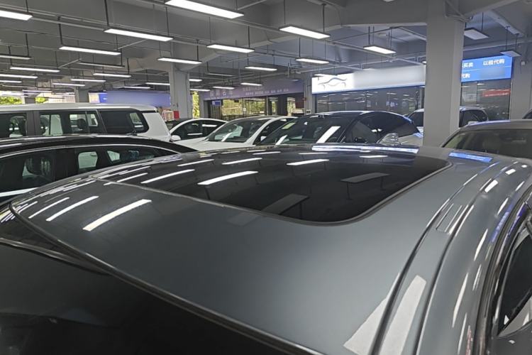 Used BMW 5 Series 2020 525i M Sport Package Roof
