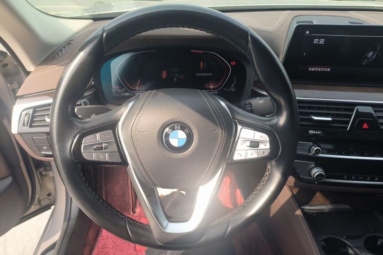 Used BMW 5 Series 2020 525Li Luxury Package Steering Wheel