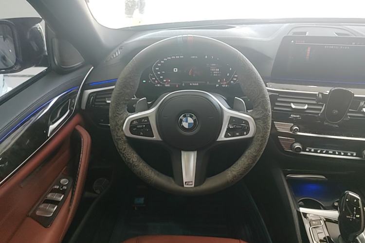 Used BMW 5 Series 2020 530Li Luxury Edition M Sport Package Steering Wheel