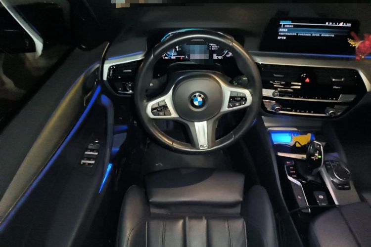 Used BMW 5 Series 2020 525i M Sport Package Steering Wheel
