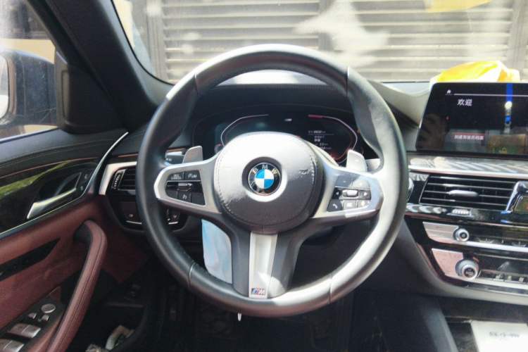 Used BMW 5 Series 2020 530Li Leading Model M Sport Package Steering Wheel