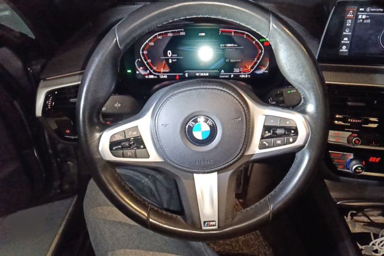 Used BMW 5 Series 2020 525i M Sport Package Steering Wheel