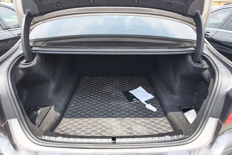Used BMW 5 Series 2020 525Li Luxury Package Trunk