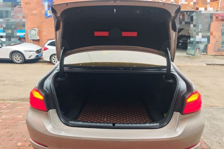 Used BMW 5 Series 2020 530Li Leading Edition Luxury Package Trunk