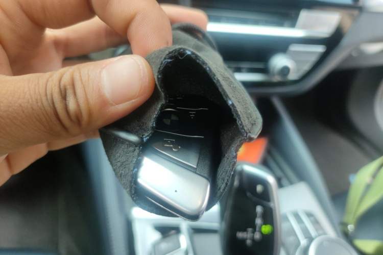 Used BMW 5 Series 2020 525i M Sport Package Vehicle Key