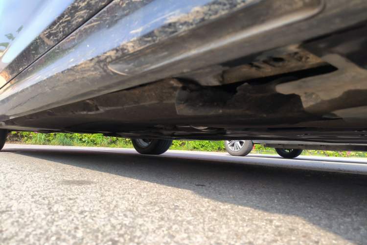 Used BMW 5 Series 2020 525Li M Sport Package Chassis Front Right