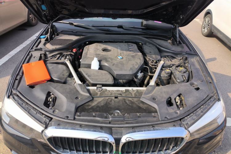 Used BMW 5 Series 2020 525Li M Sport Package Engine Bay