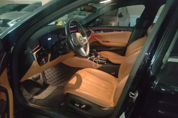 Used BMW 5 Series 2020 530Li Luxury Edition M Sport Package Left Front Seat