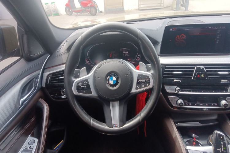 Used BMW 5 Series 2020 540i Sport Line M Sport Package Steering Wheel