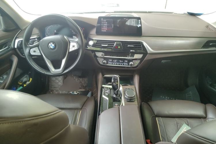 Used BMW 5 Series 2020 530Li Luxury Edition Premium Package Center Console