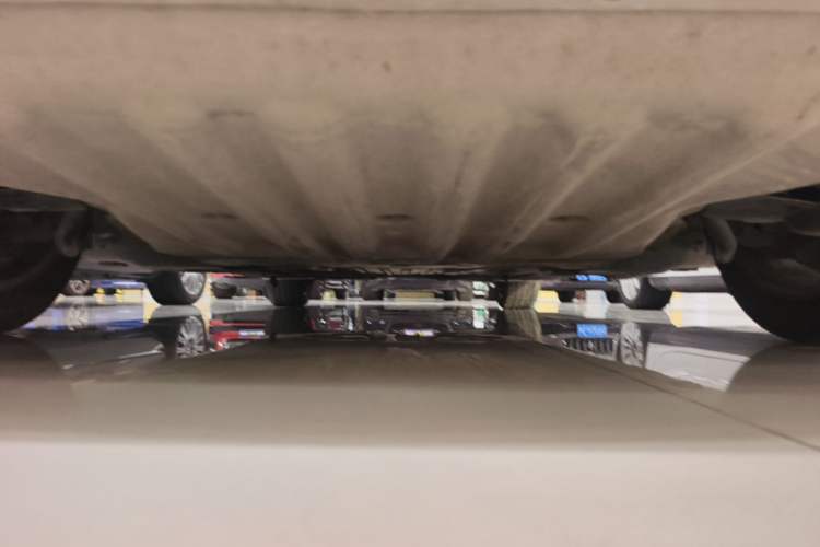 Used BMW 5 Series 2020 530Li Leading Edition Luxury Package Chassis Front