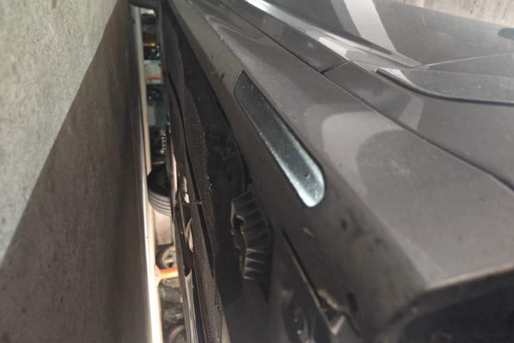 Used BMW 5 Series 2020 525Li Luxury Package Chassis Front Right