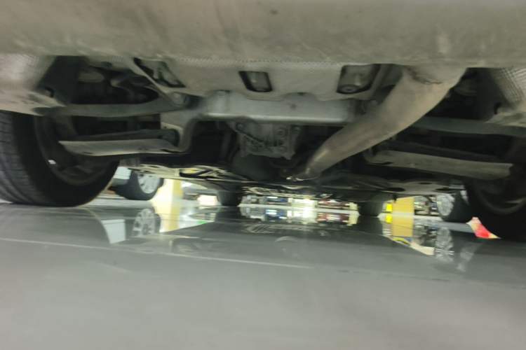 Used BMW 5 Series 2020 530Li Leading Edition Luxury Package Chassis Rear