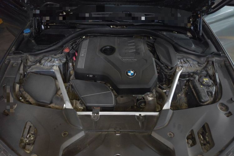Used BMW 5 Series 2020 525i M Sport Package Engine Bay