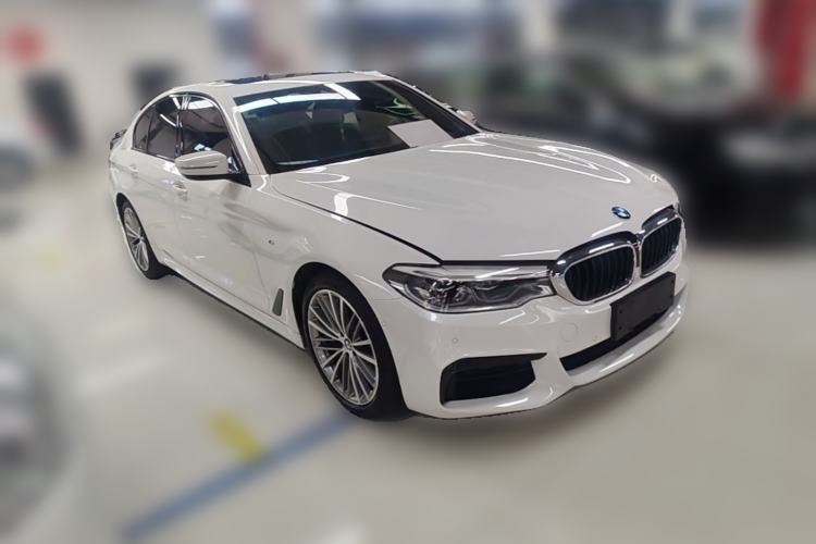 Used BMW 5 Series 2020 530i M Sport Package Front Right 45 Deg