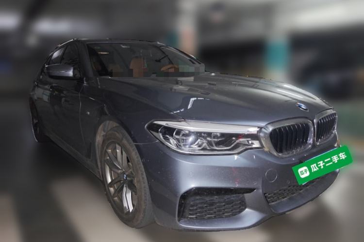 Used BMW 5 Series 2020 525i M Sport Package Front Right 45 Deg