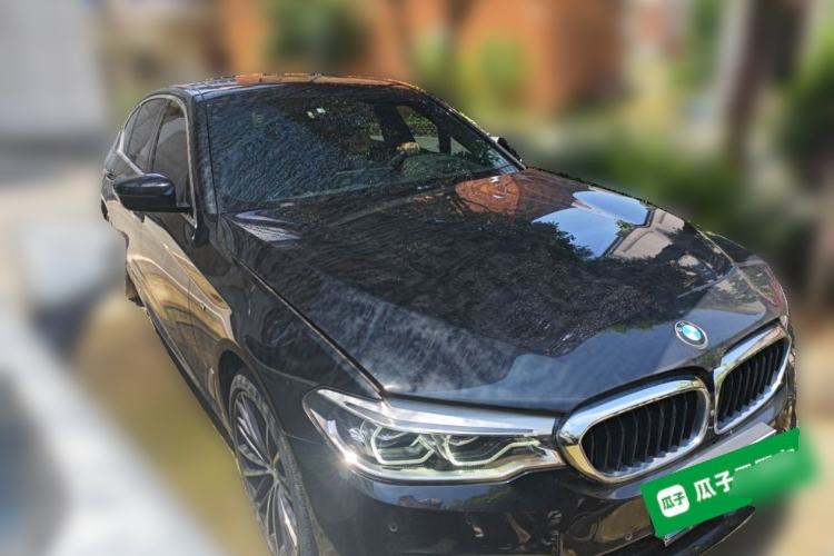 Used BMW 5 Series 2020 530Li Luxury Edition M Sport Package Front Right 45 Deg
