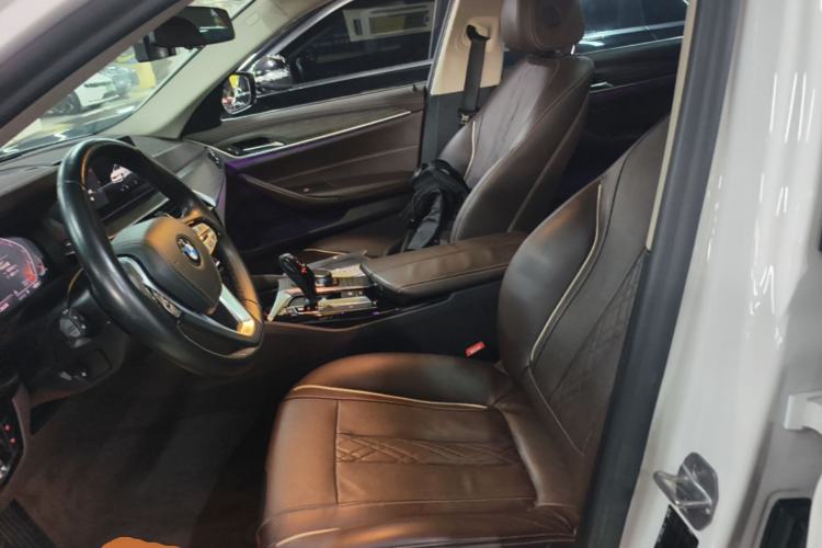 Used BMW 5 Series 2020 530Li Leading Edition Luxury Package Left Front Seat