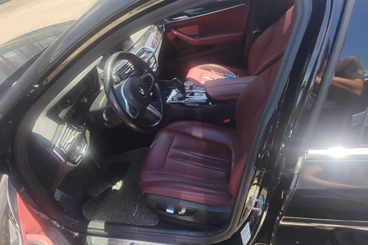 Used BMW 5 Series 2020 530Li Leading Model M Sport Package Left Front Seat