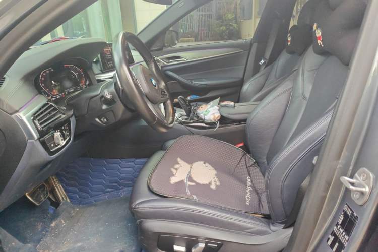 Used BMW 5 Series 2020 530i M Sport Package Left Front Seat