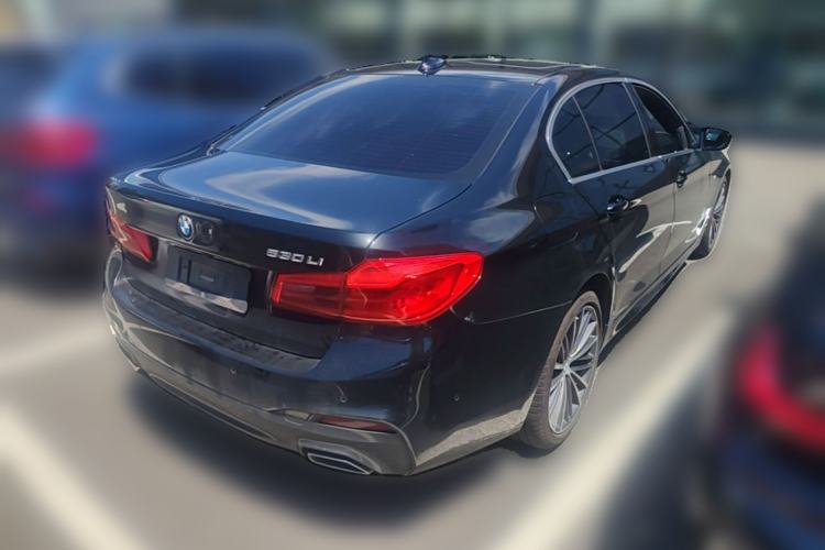 Used BMW 5 Series 2020 530Li Leading Model M Sport Package Rear Right 45 Deg