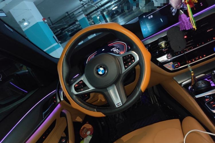 Used BMW 5 Series 2020 525i M Sport Package Steering Wheel