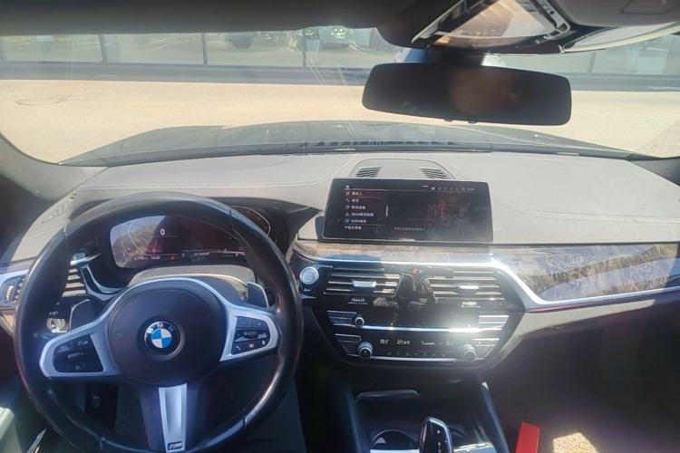 Used BMW 5 Series 2020 530Li Leading Model M Sport Package Steering Wheel
