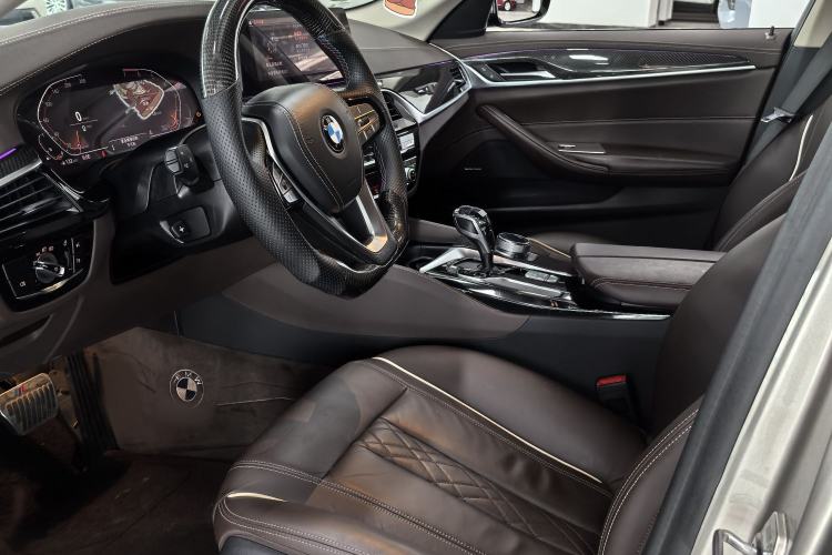 Used BMW 5 Series 2020 530Li Leading Edition Luxury Package Left Front Seat