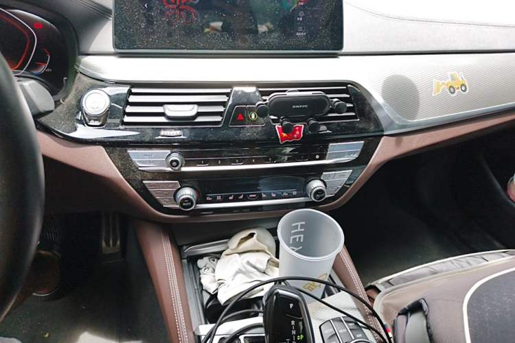 Used BMW 5 Series 2020 540i Sport Line M Sport Package Audio And AC Panel