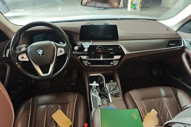 Used BMW 5 Series 2020 530Li Leading Edition Luxury Package Center Console