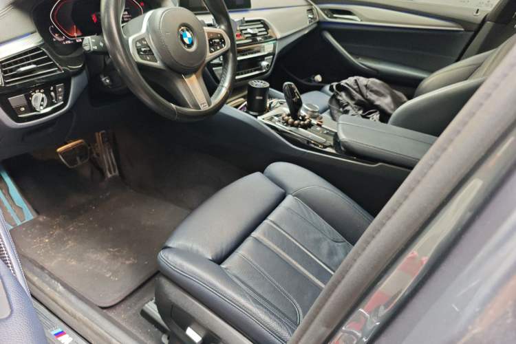 Used BMW 5 Series 2020 525i M Sport Package Driver Seat