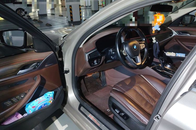 Used BMW 5 Series 2020 530Li Leading Edition Luxury Package Driver Seat