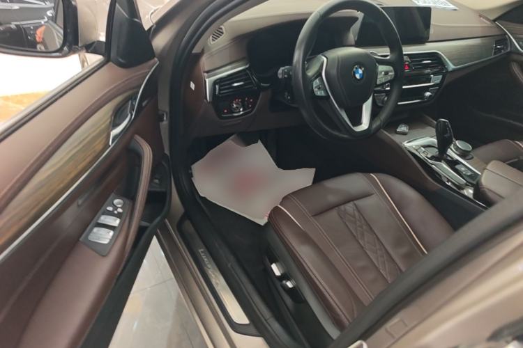 Used BMW 5 Series 2020 530Li Leading Edition Luxury Package Driver Seat