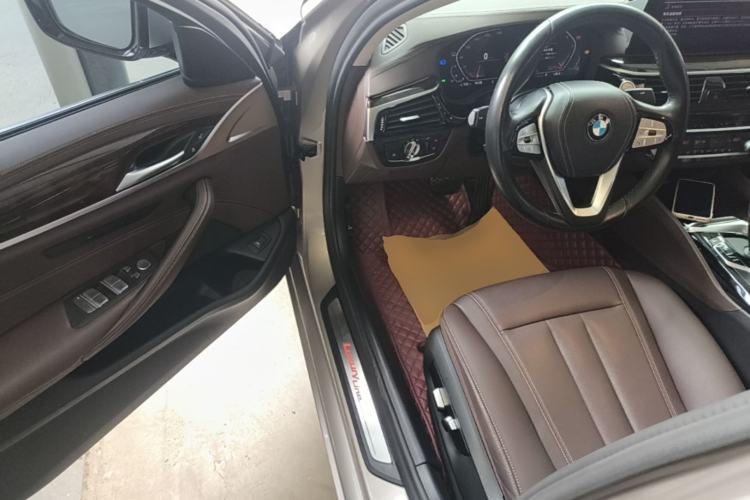Used BMW 5 Series 2020 525Li Luxury Package Driver Seat