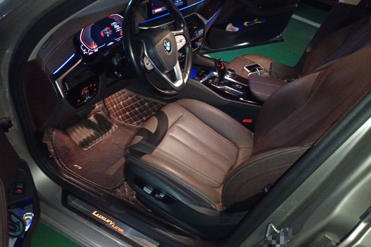 Used BMW 5 Series 2020 525Li Luxury Package Driver Seat