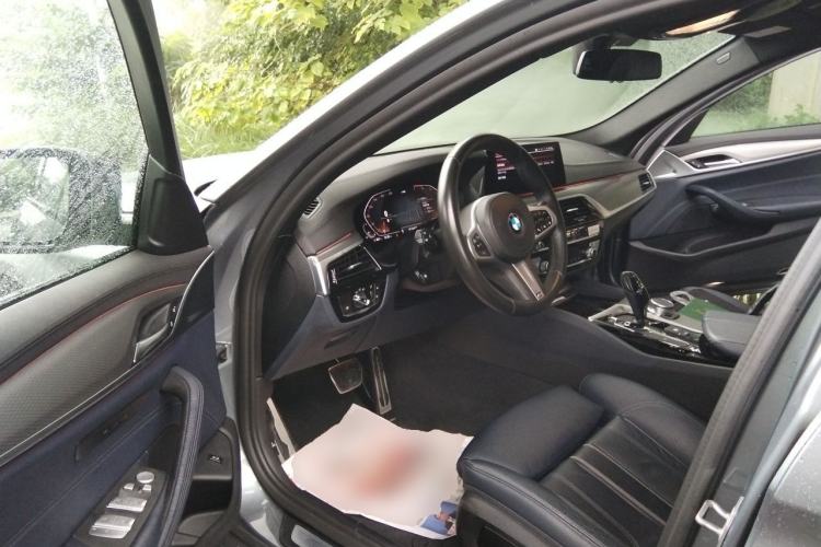Used BMW 5 Series 2020 525i M Sport Package Driver Seat