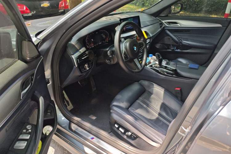 Used BMW 5 Series 2020 530i Sport Line M Sport Package Driver Seat
