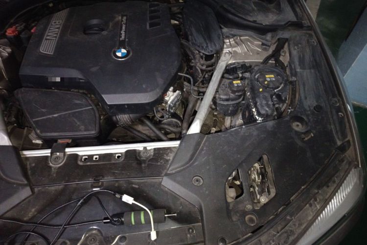 Used BMW 5 Series 2020 525Li Luxury Package Engine Bay Left