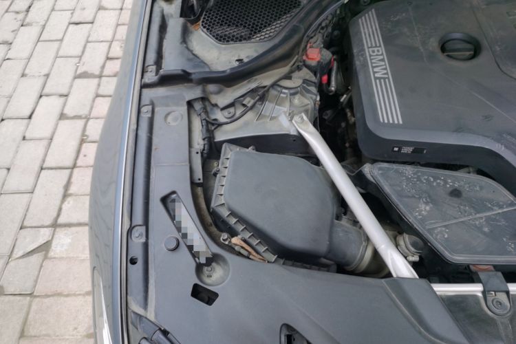 Used BMW 5 Series 2020 530i Sport Line M Sport Package Engine Bay Right