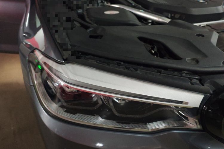 Used BMW 5 Series 2020 540i Sport Line M Sport Package Engine Bay Right