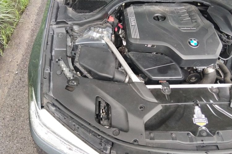 Used BMW 5 Series 2020 525i M Sport Package Engine Bay Right