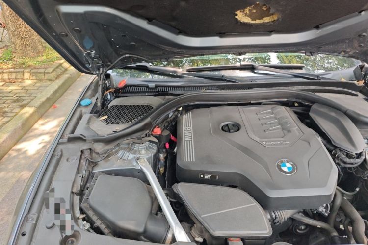 Used BMW 5 Series 2020 530i Sport Line M Sport Package Engine Bay Right