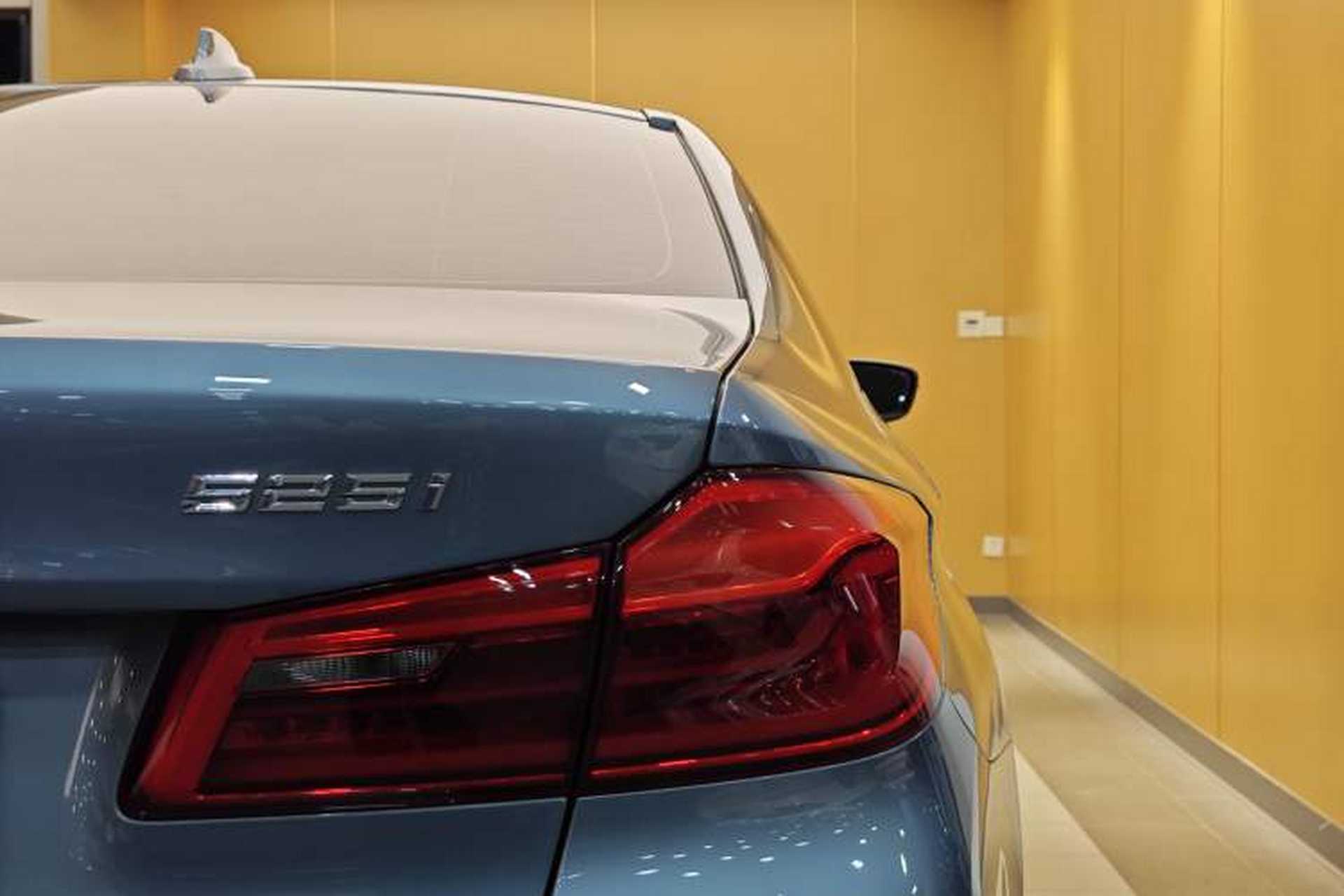 Used BMW 5 Series 2020 525i M Sport Package Exterior 15
