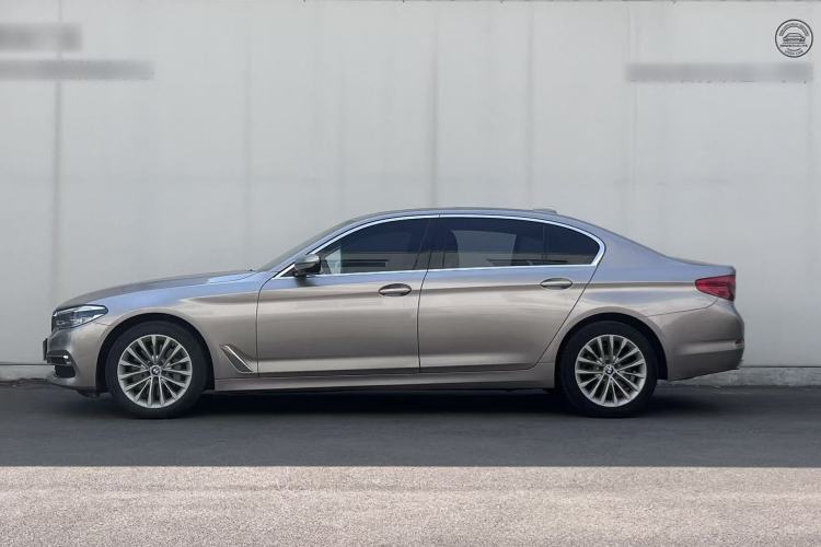Used BMW 5 Series 2020 530Li Leading Edition Luxury Package Exterior 2