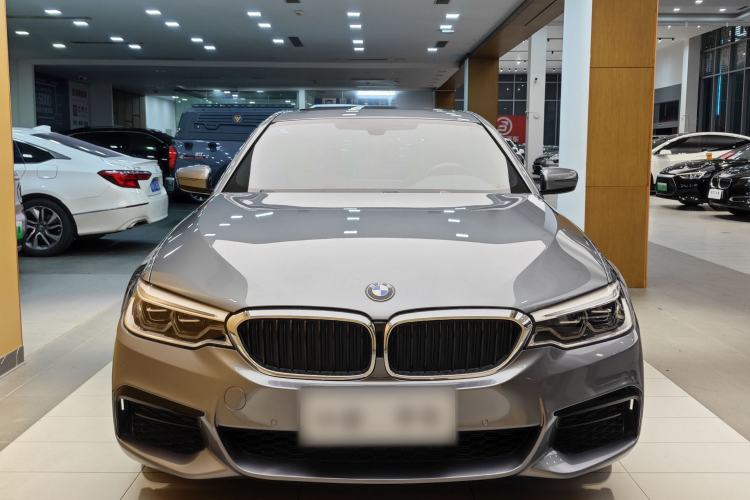 Used BMW 5 Series 2020 525i M Sport Package Exterior 2