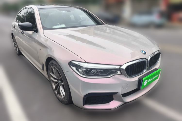Used BMW 5 Series 2020 525i M Sport Package Front Right 45 Deg