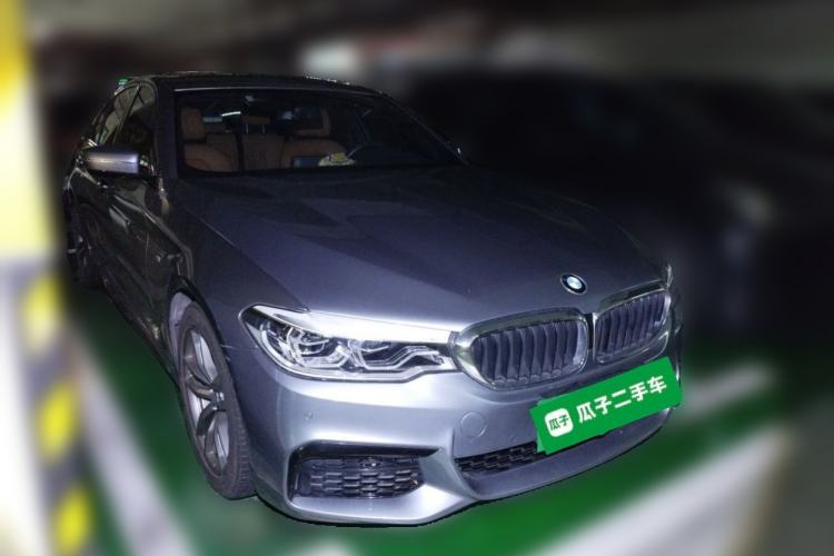 Used BMW 5 Series 2020 525i M Sport Package Front Right 45 Deg
